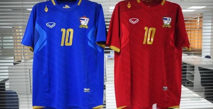 2 เสื้อบอลทีมชาติไทย จากยี่ห้อ แกรนด์ สปอร์ต